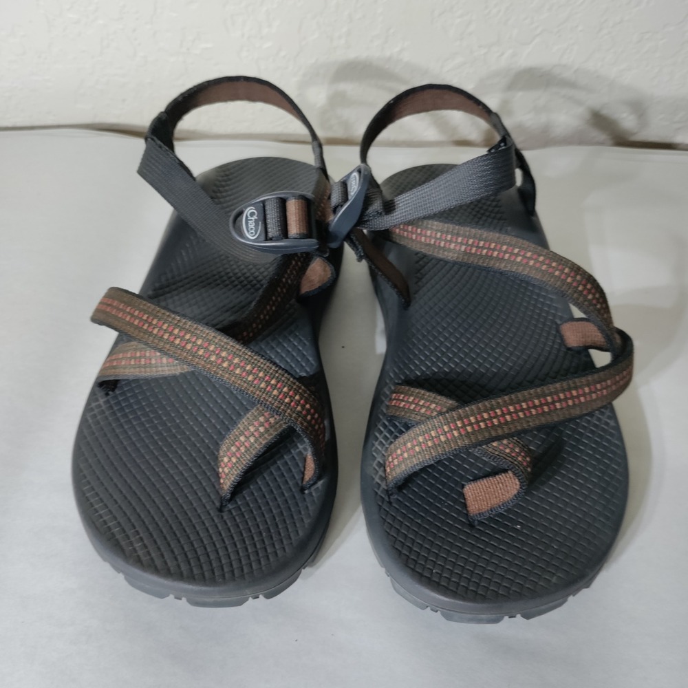 Chaco Z2 Classic Mens Sandals Size 11 Black Brown Strappy Vibram Hiking Shoes